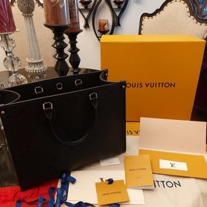 AUTHENTIC LUIS VUITTON BAG